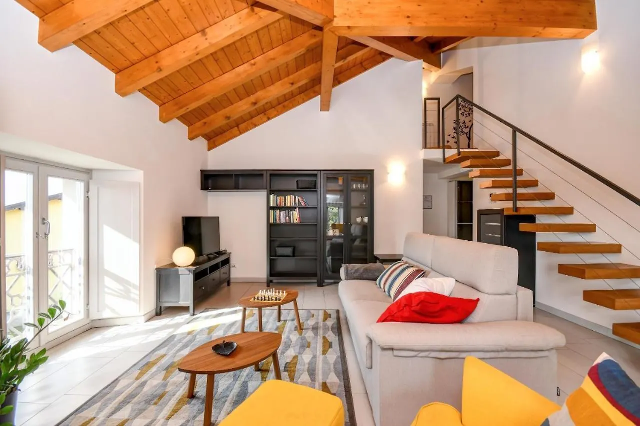 Al Ponte Apartment Salo 0*,  Italy